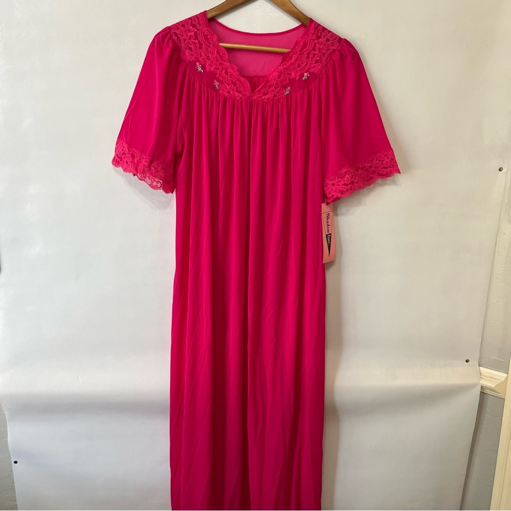 Vintage Shadow Line Raspberry Pink Lace Nightgown NWT